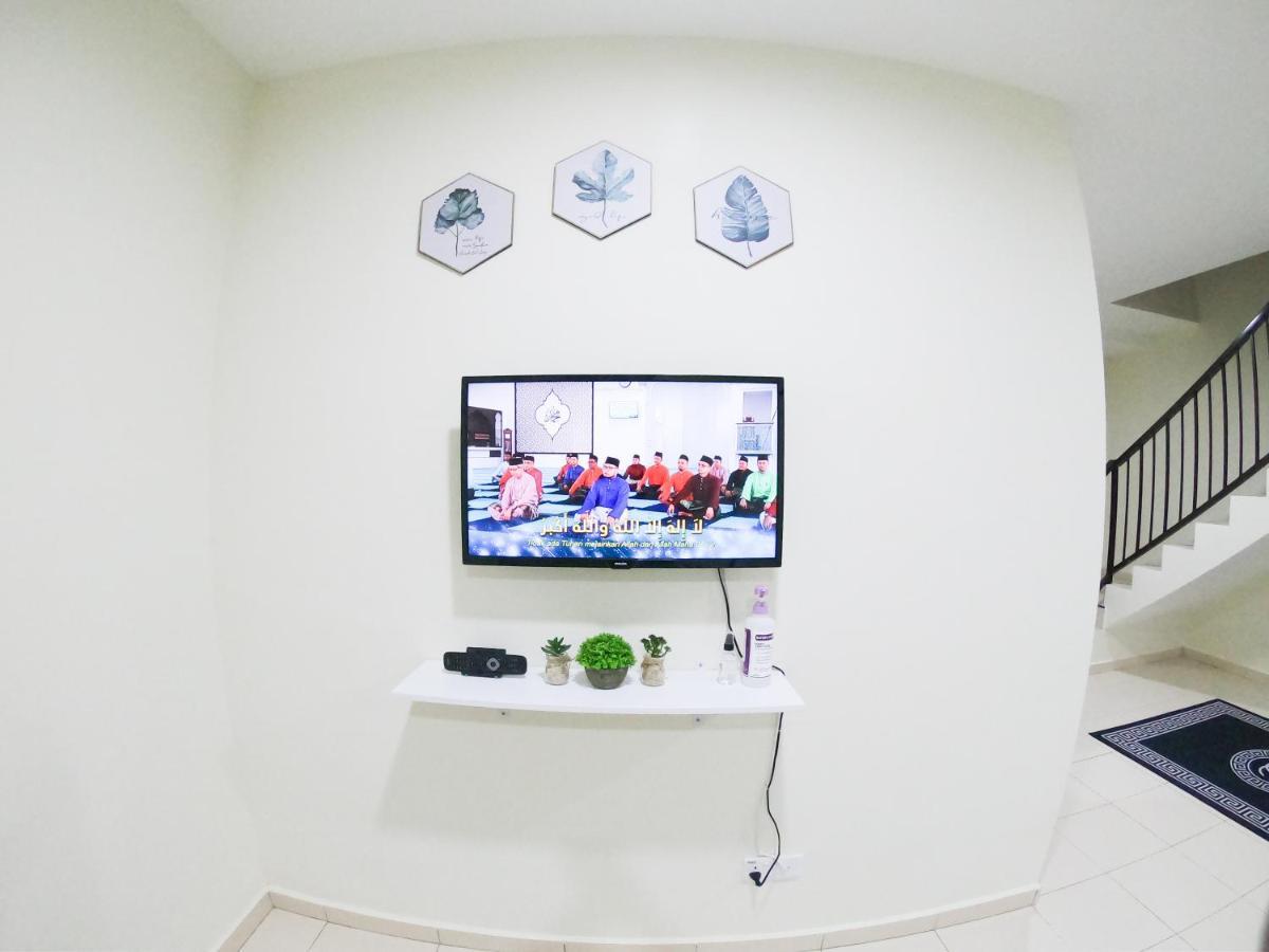 Ayna Homestay 5 Minutes To Marang Jetty Exterior photo